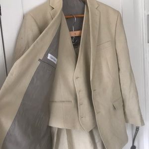 Calvin Klein 100% linen Suit 40R 34